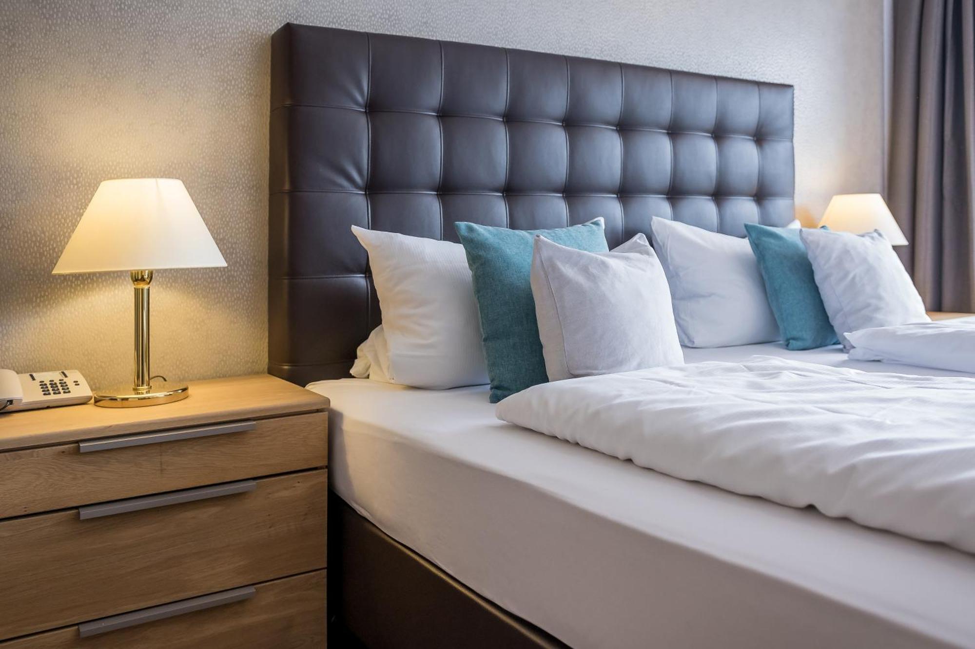 Mayer'S Weinhotel Zell an der Mosel Ruang foto